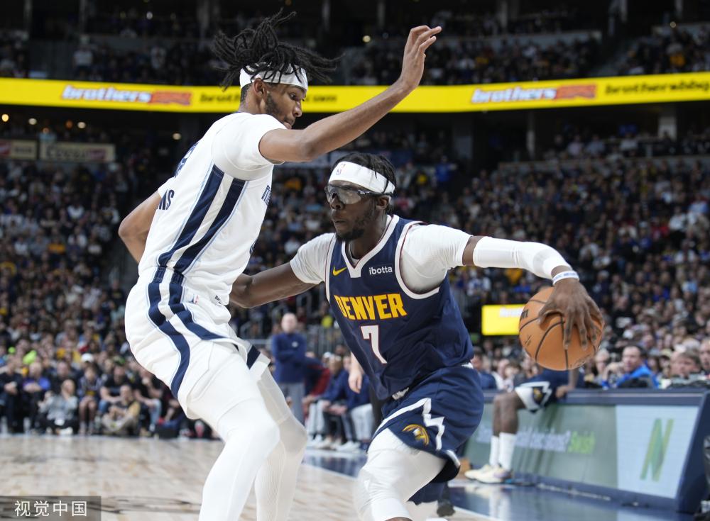 引发了球迷 引发了球迷