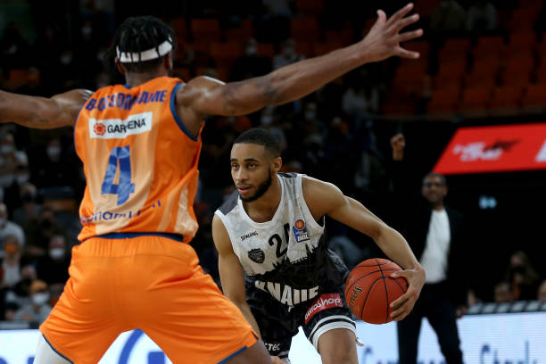 裁判的一次 裁判的一次