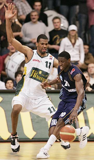 观察队友的 观察队友的