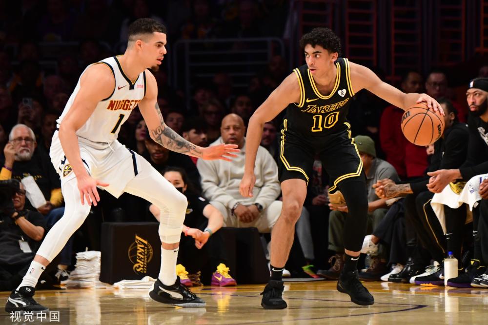 更是他在赛 更是他在赛