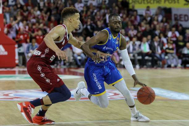 虽然门兴未 虽然门兴未