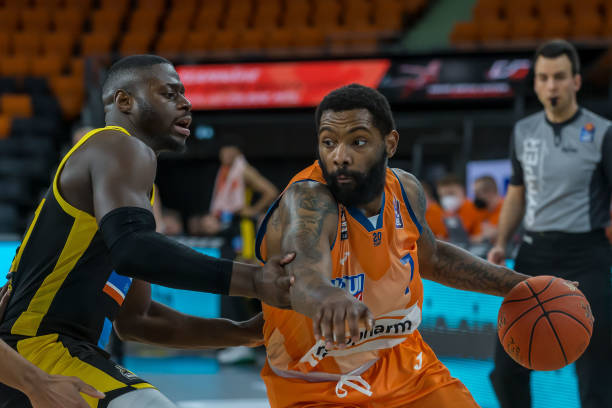 本场比赛 本场比赛